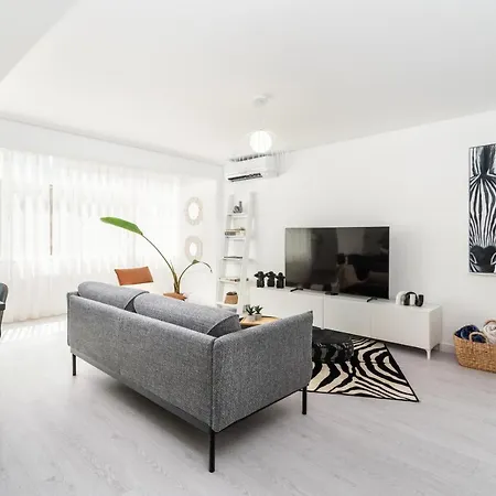 Privilege Deluxe Casa Mae, * FAO